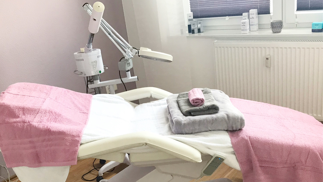 Titelfoto von Schönheitssalon Esthetic Room Münster